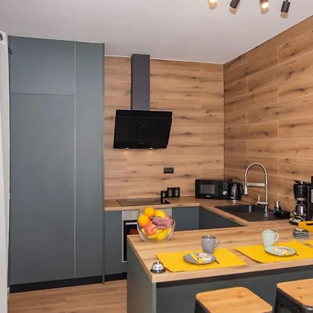 Holiday , Two Rooms.free Parking106m2 * 자다르